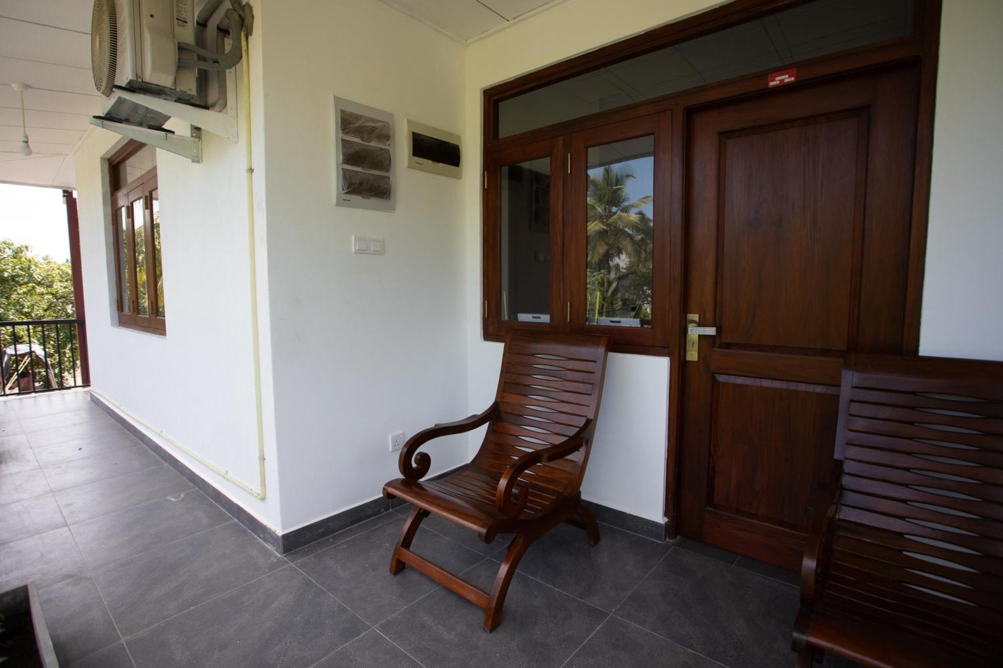 Villa Windfall Unawatuna Bagian luar foto