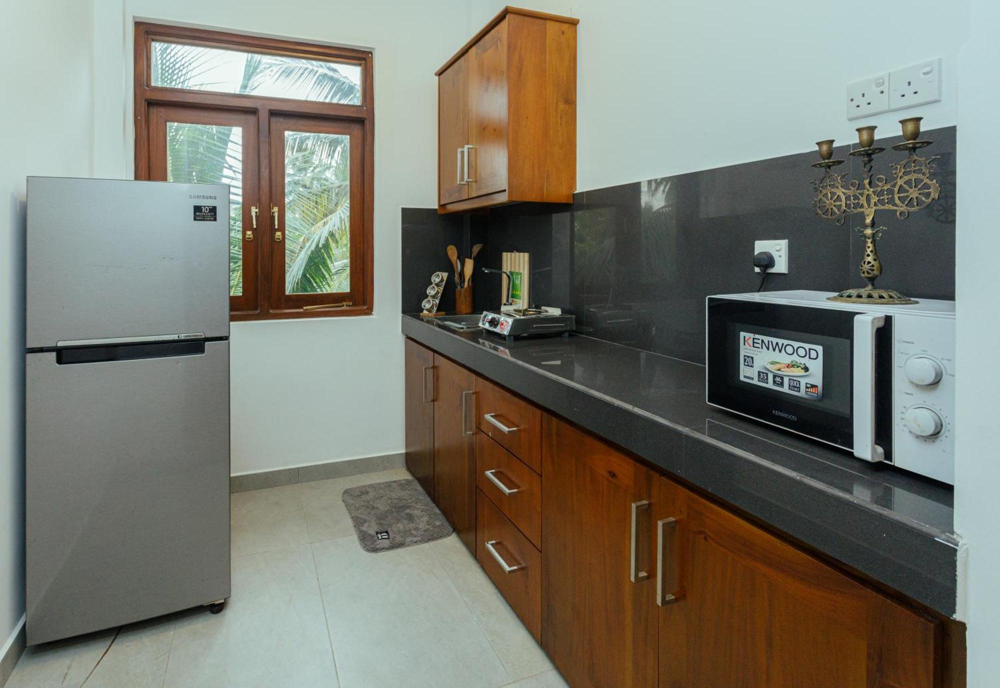 Villa Windfall Unawatuna Bagian luar foto