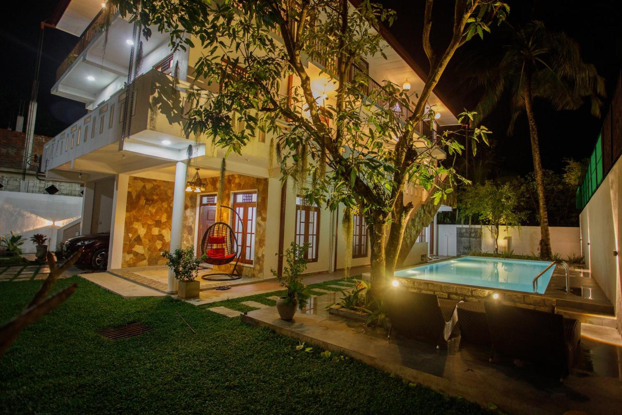 Villa Windfall Unawatuna Bagian luar foto