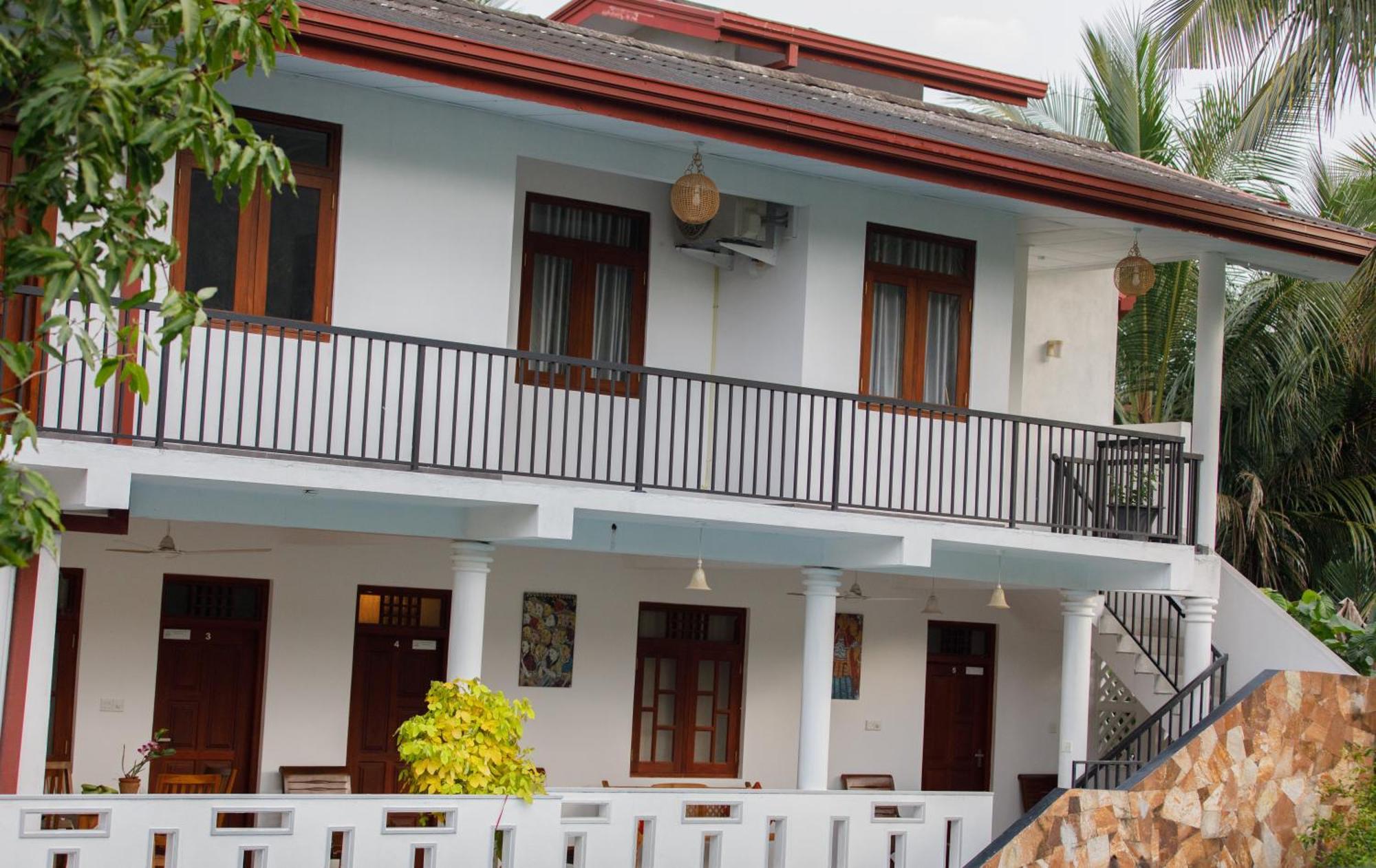 Villa Windfall Unawatuna Bagian luar foto